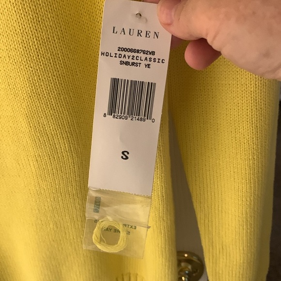 NWT Lauren Ralph Lauren Yellow Cotton Sweater SZ S Foldover Collar Gold Snaps - Picture 2 of 5